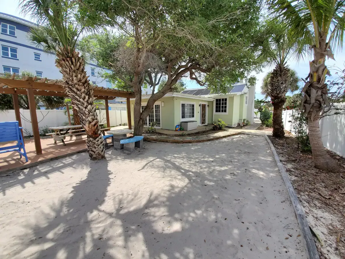 Oceanfront Vacation Home in Cocoa Beach | Direct Beach Access (Cottage)