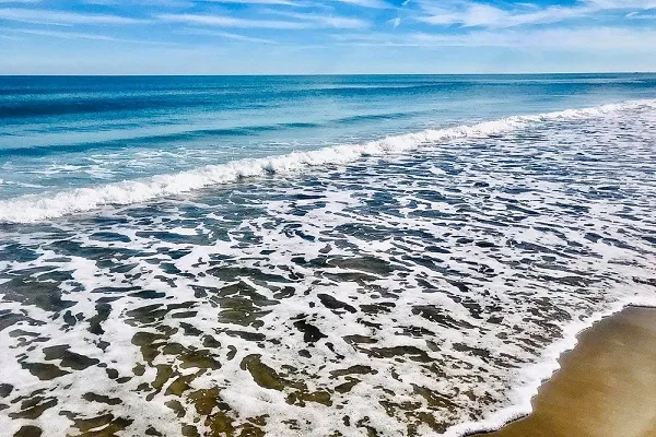 Luxury House On Oceanfront Property - 4br, 2ba, Sleeps 12 Guests with Great Oceanview!