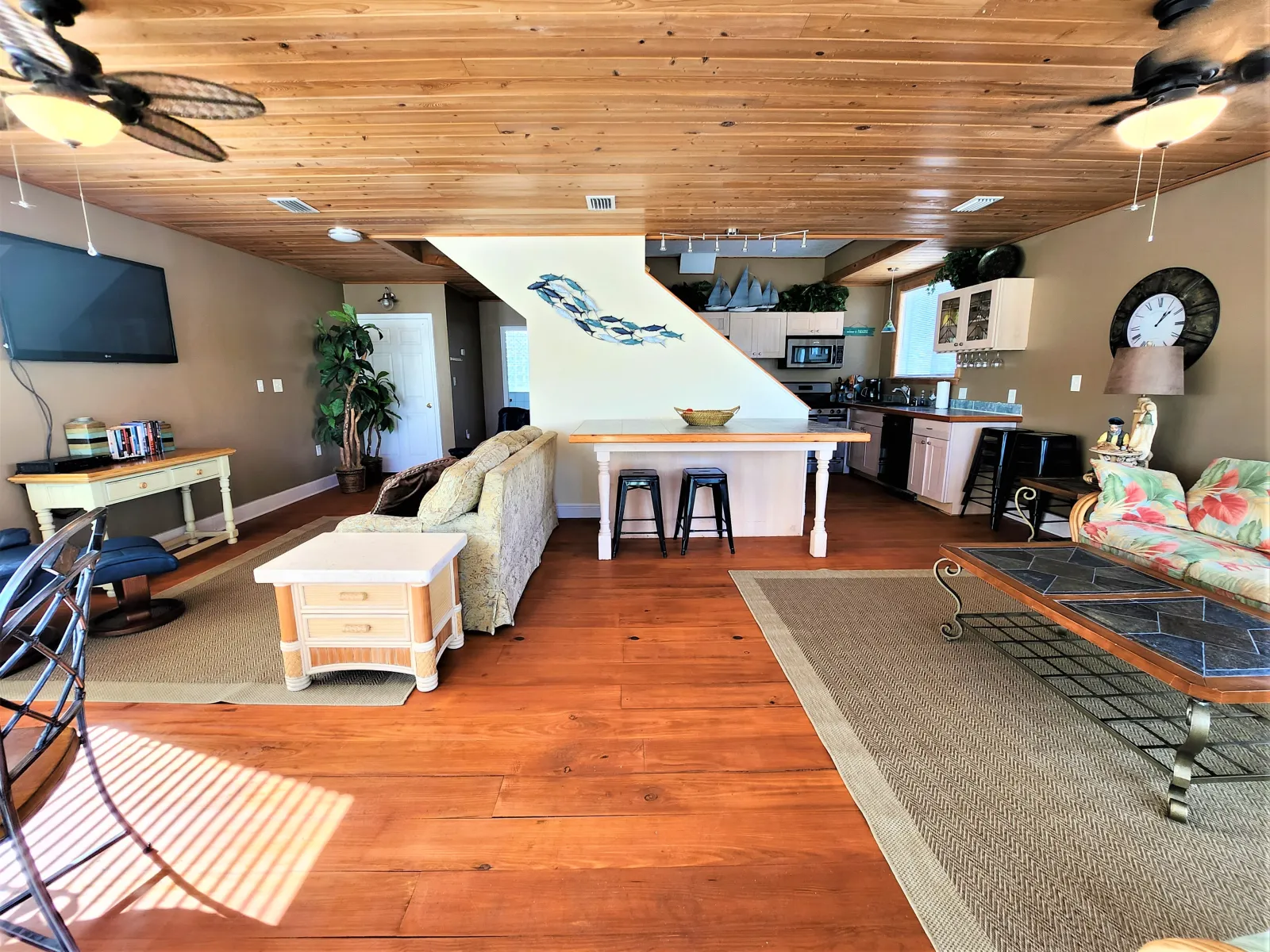 Multi-Level Direct Oceanview House Near Cocoa Beach Pier