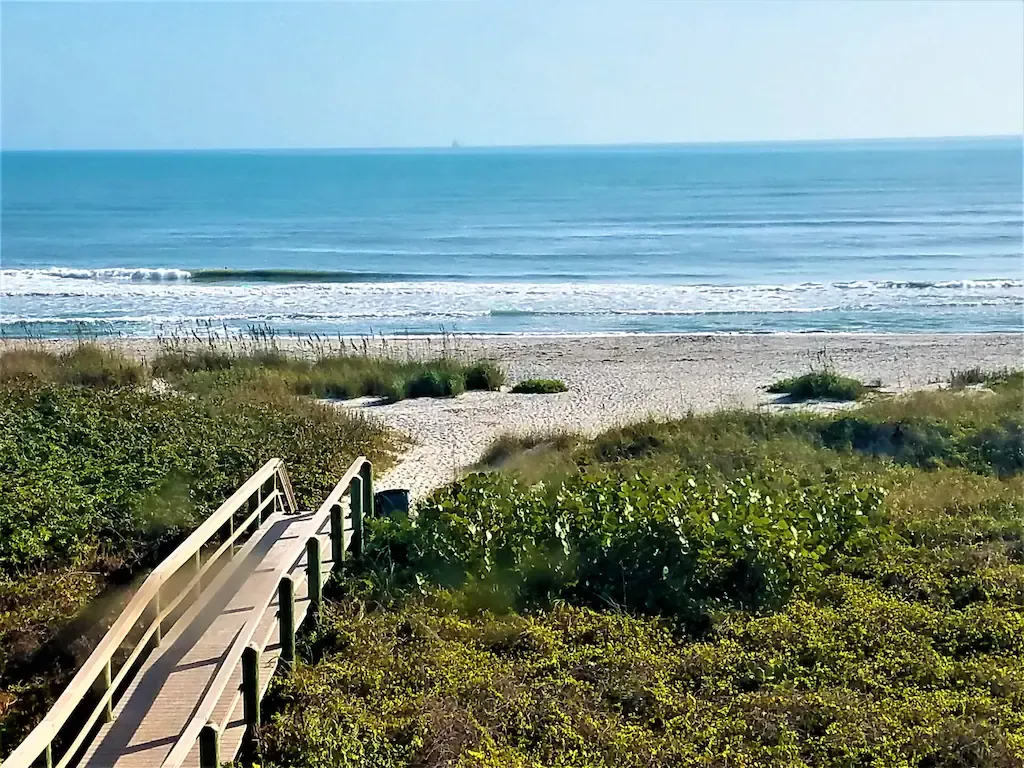 3-Level Oceanfront Penthouse in Cocoa Beach | Large Condo with Direct Ocean Views (REEB)