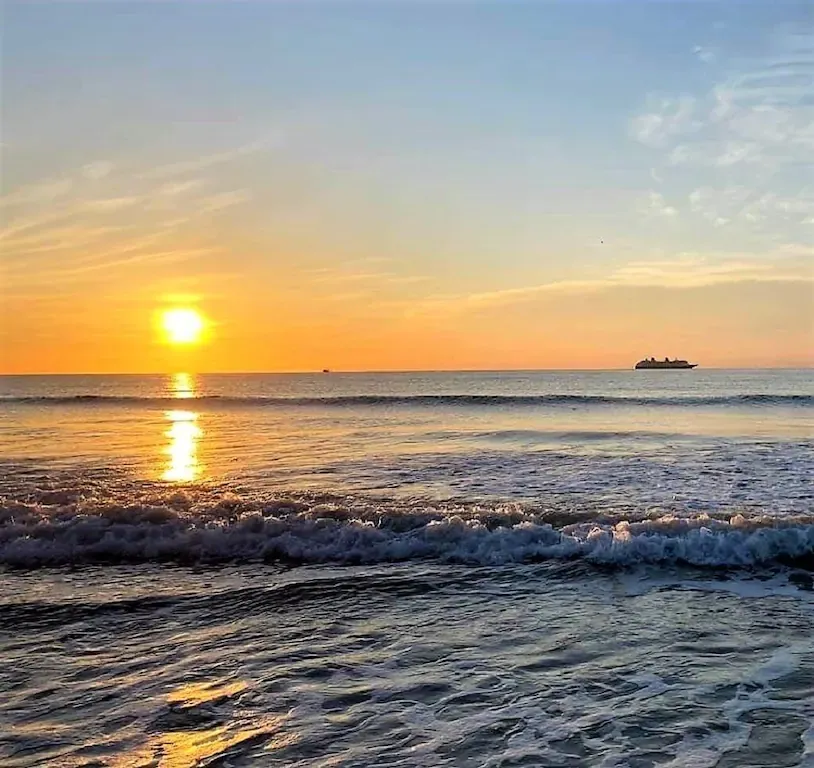 Cocoa Beach Oceanfront Condo Rental | Direct Beach Access & Amazing Views (200-5)