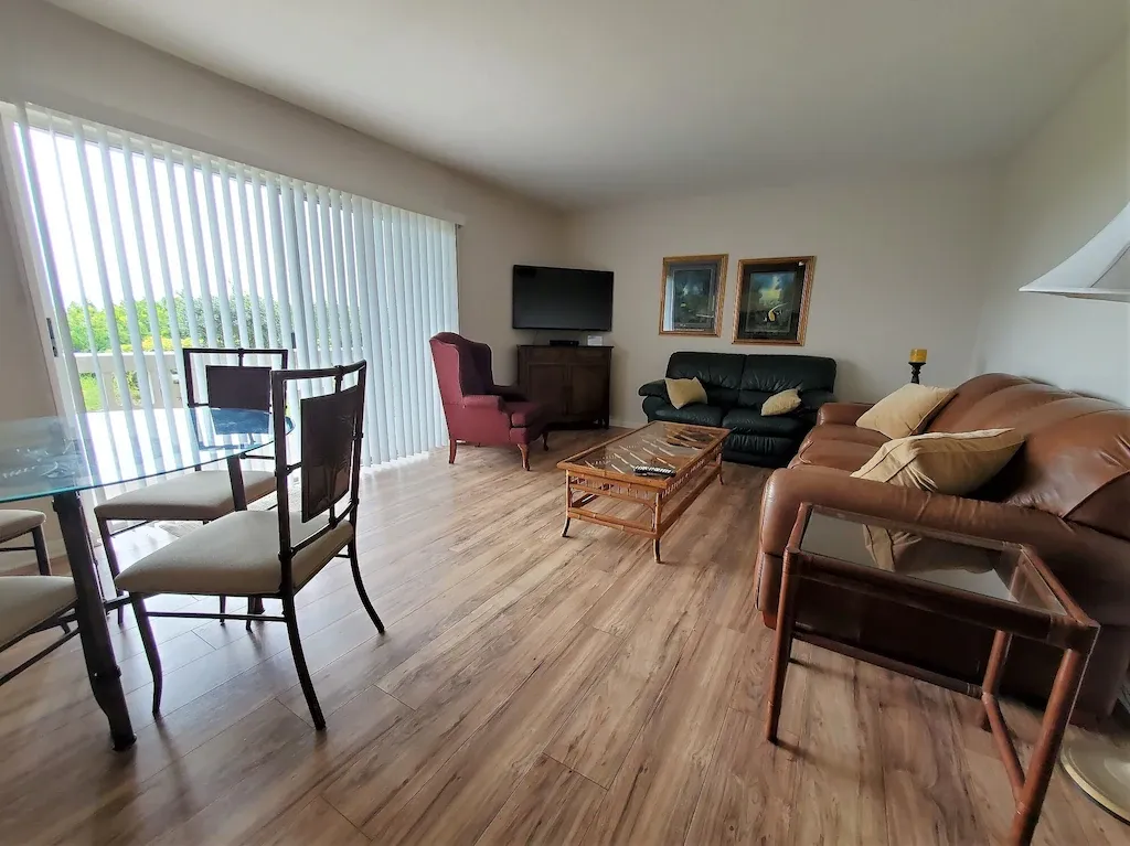 Cocoa Beach Oceanfront Condo Rental | Direct Beach Access & Amazing Views (200-5)
