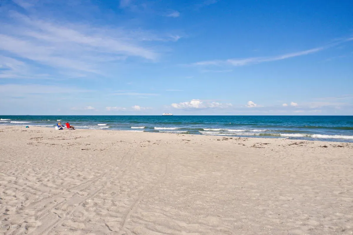 Cocoa Beach Oceanfront Property - Multi-Story House with Direct Ocean Views (Tower)