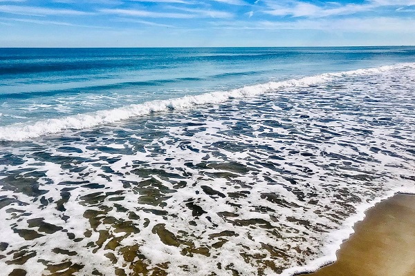 Luxury House On Oceanfront Property - 4br, 2ba, Sleeps 12 Guests with Great Oceanview!